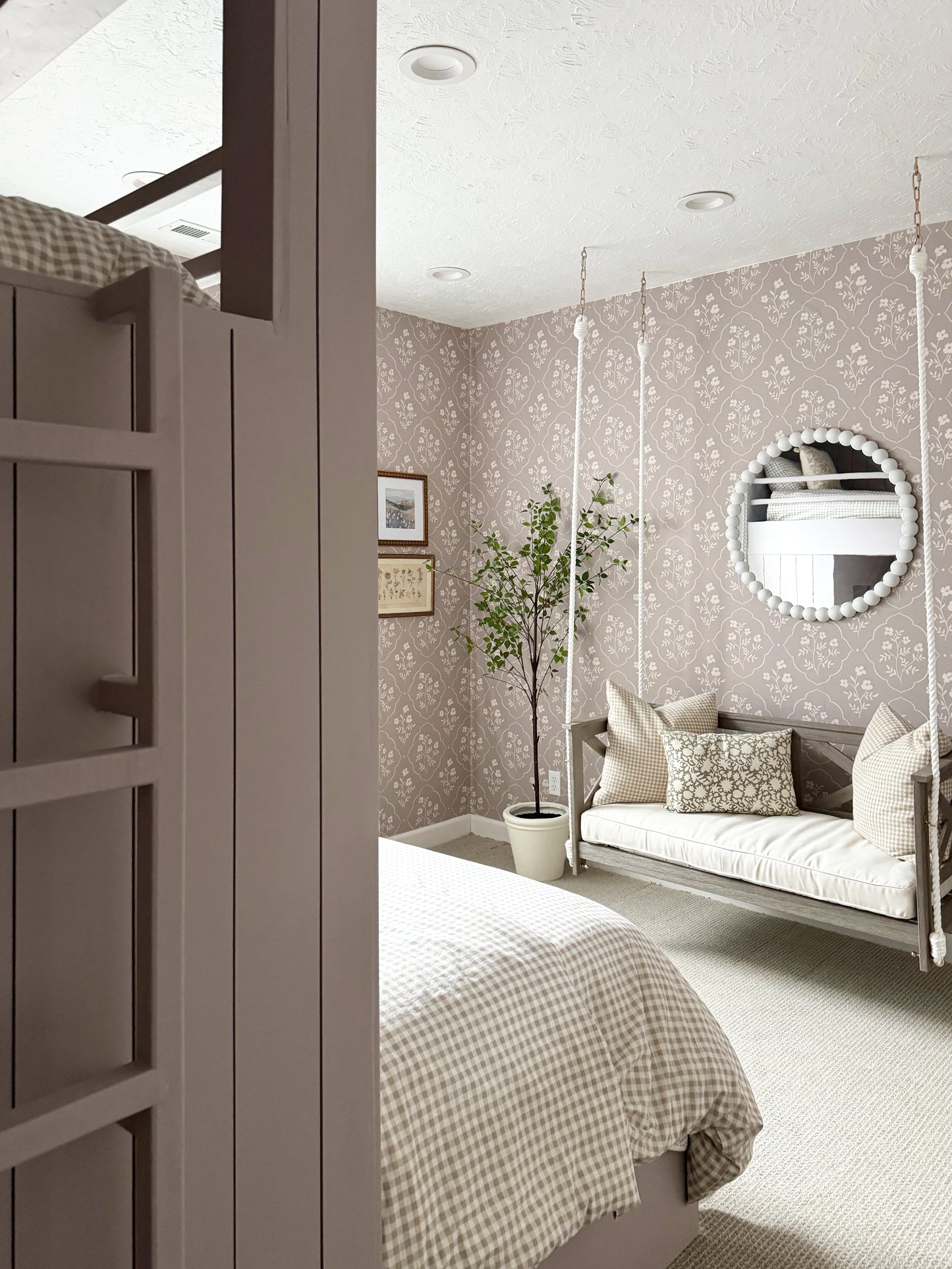 Della Wallpaper by Daphne and Sage