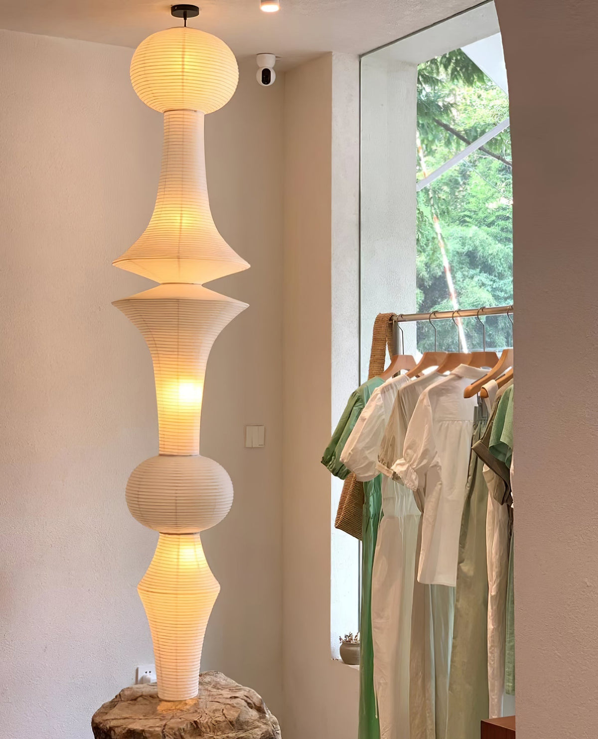 Akari E Series Pendant Light