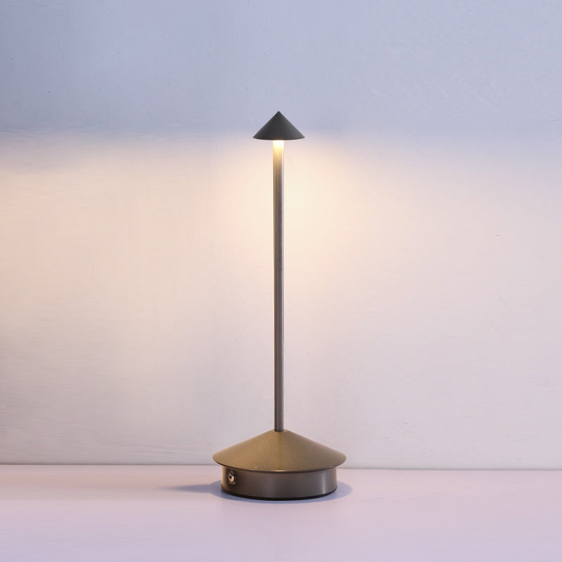 Pina Wireless Task Lamp