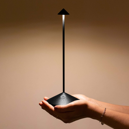 Pina Wireless Task Lamp
