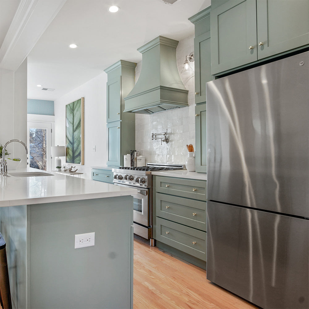 Wood Range Hood With Curved Front and Decorative Trim - 30" 36" 42" 48" 54" and 60" Widths Available
