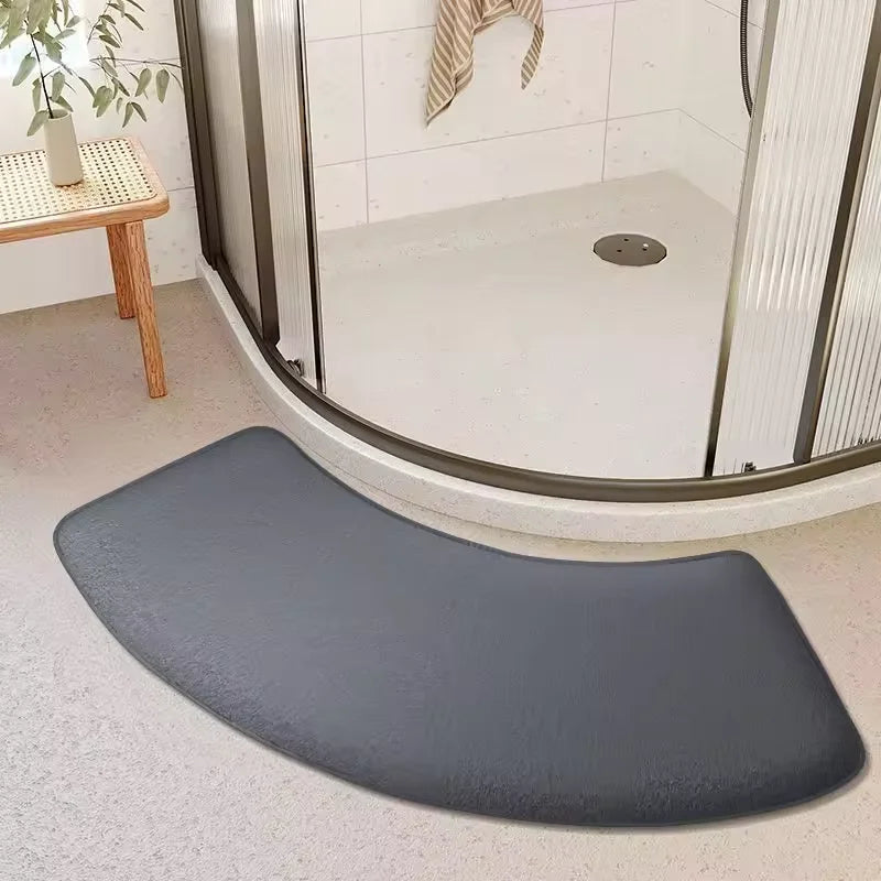 DecorBites™ Absorbent Coral Velvet Bathroom Door Mat