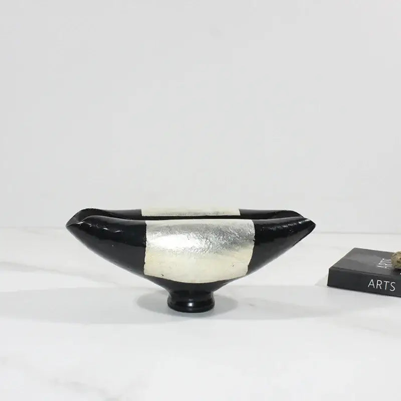 Abstract black & silver elliptic resin flower pot living room