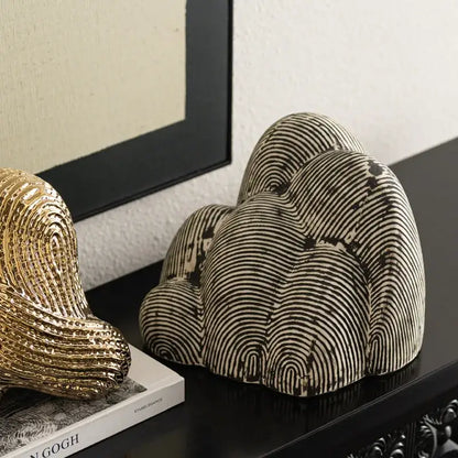 Abstract black & white geometric stone rockery – living room sculpture