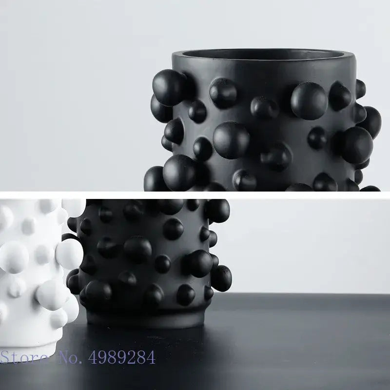 Abstract black & white irregular bumps resin vase living room decor