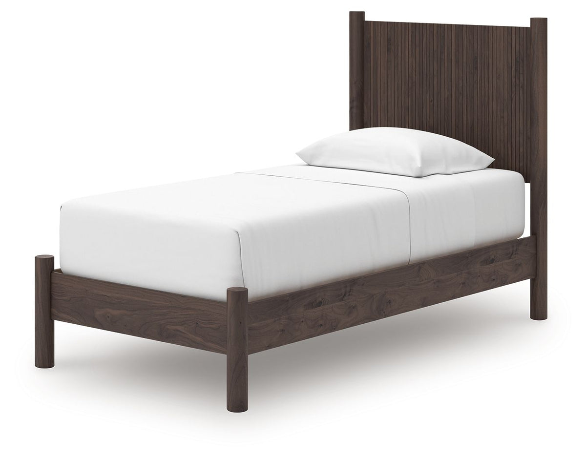 Pamytta - Panel Platform Bed