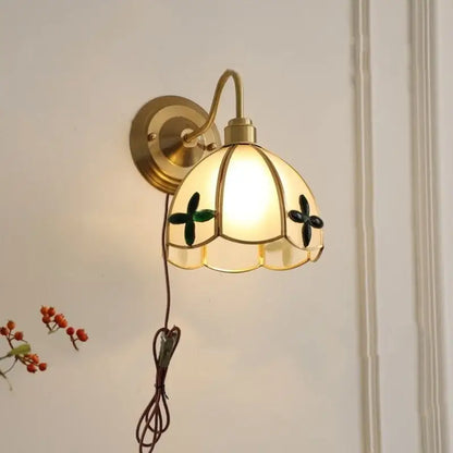 Antique brass clover glass brass wall sconce dining room light