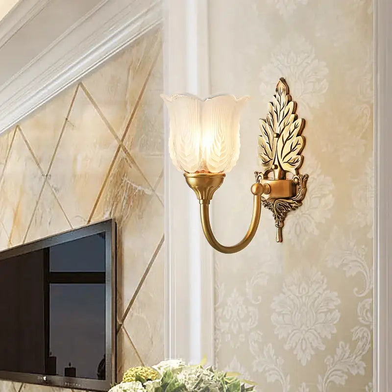Antique brass leaf tulip wall lamp for bedroom