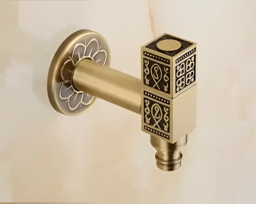Antique dragon carved brass single cold tap garden faucet