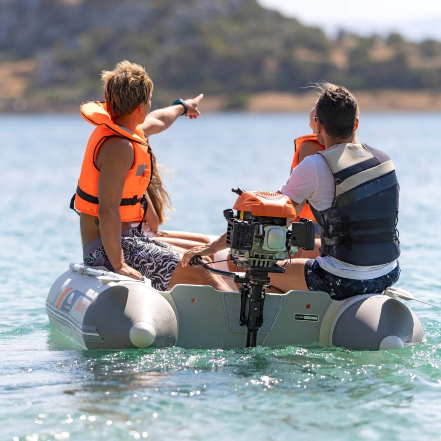 Aqua Marina A-Deluxe 4-Person Inflatable Speed Boat With Comfortable Rowing Seat And Adjustable Center Feet, 8FT [BT-88850AL] (SAK20456)