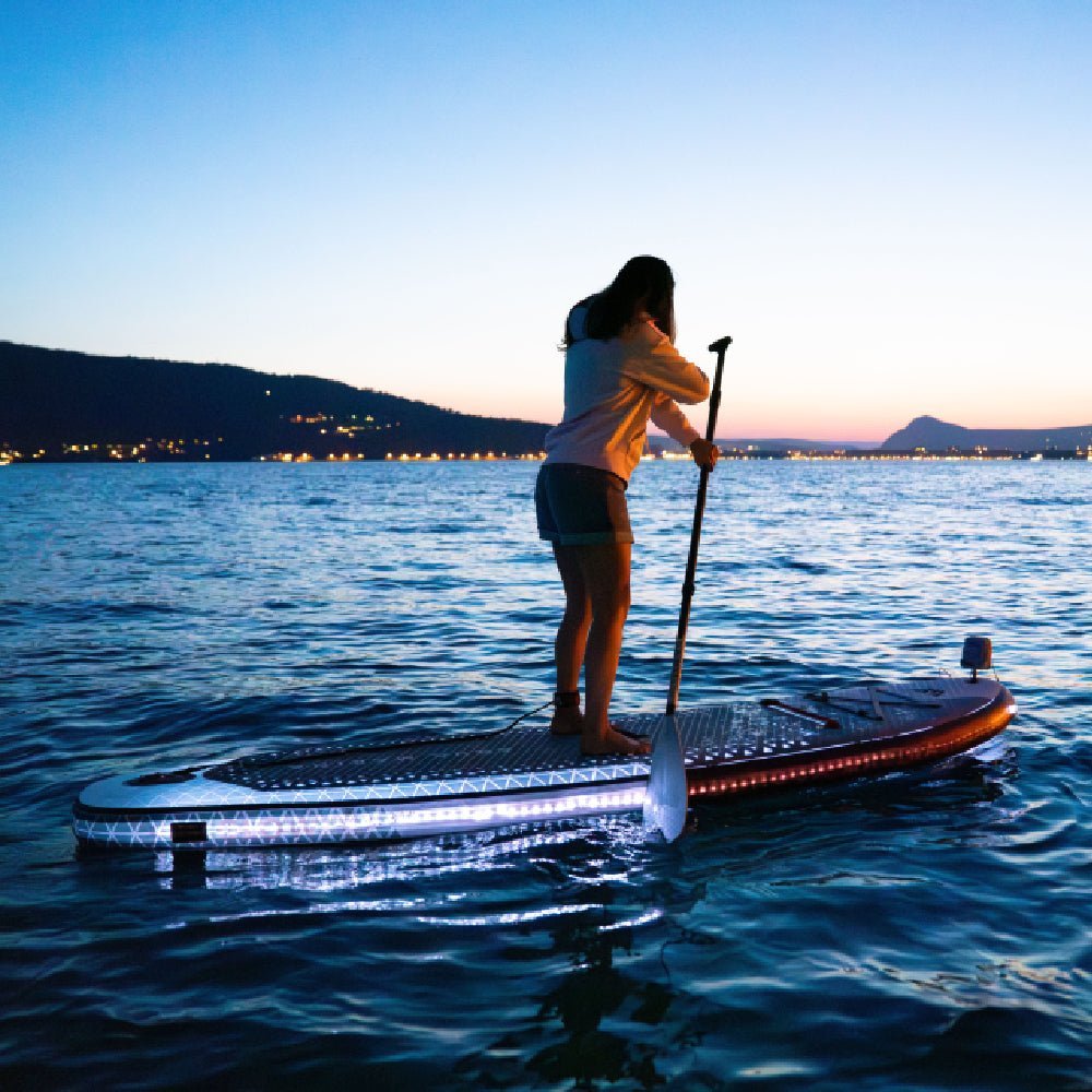 Aqua Marina Glow All Around ISUP With Ambient Light System And Safety Leash, 10FT [BT-24GL] (SAK48269)