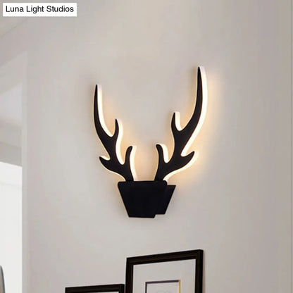 DecorBites™ Art Deco LED Antlers Acrylic Wall Sconce Light Fixture in Warm/White Light, White/Black Lamp
