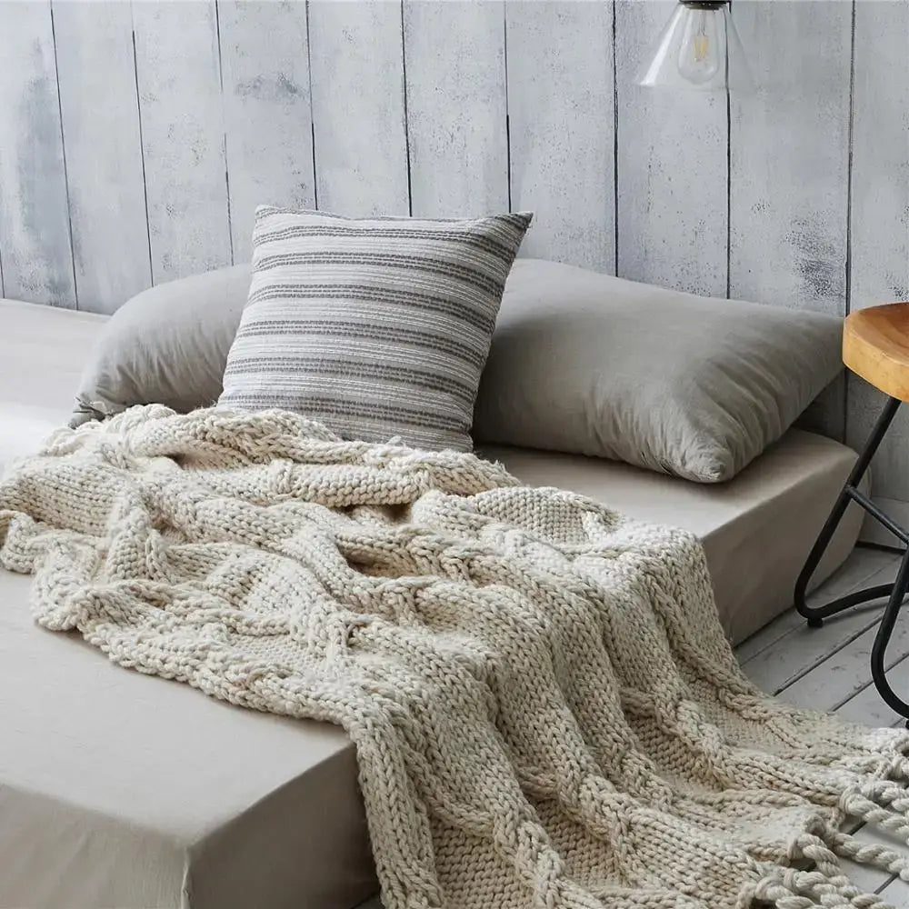 Beige chunky knit tassel blanket bedroom soft plaid throw