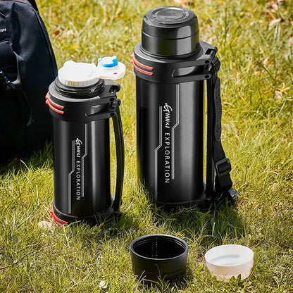 Black and red insulated stainless steel outdoor travel flask kitchen