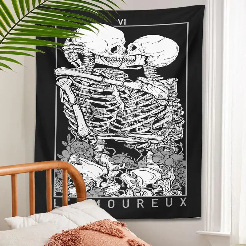 Black and white kissing lovers tarot tapestry bedroom wall decor