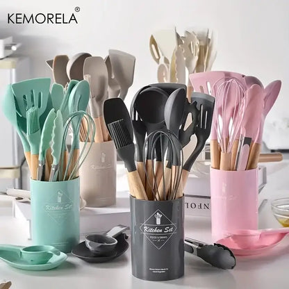 Black and wood silicone kitchen utensil set – kitchen storage box