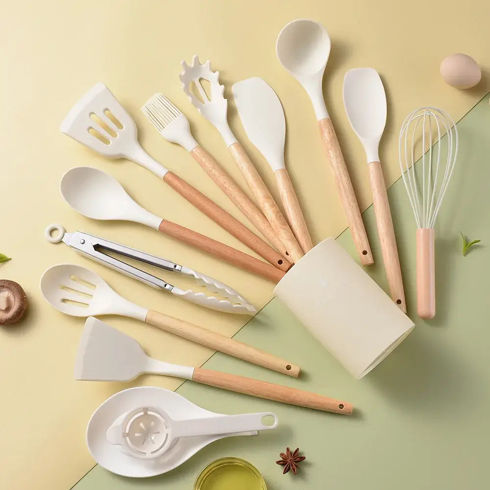 Black and wood silicone kitchen utensil set – kitchen storage box
