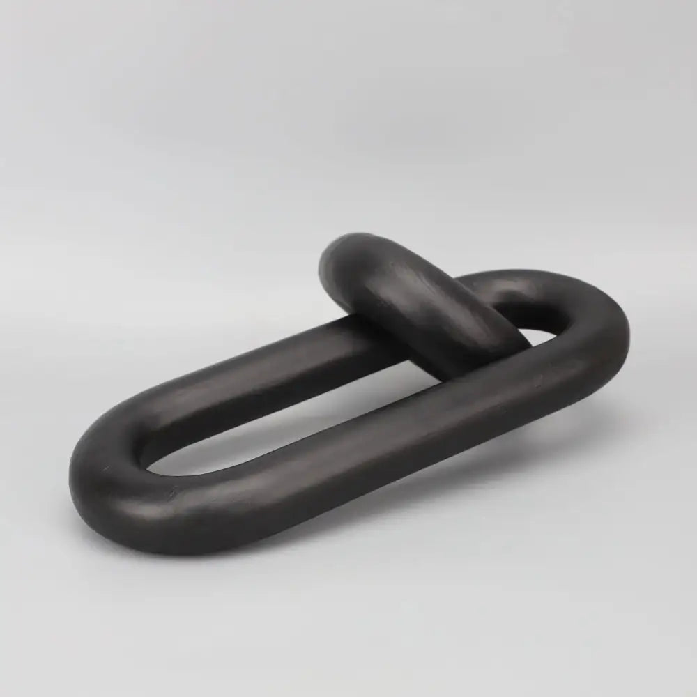 Black geometric resin ornament chain link sculpture living room decor