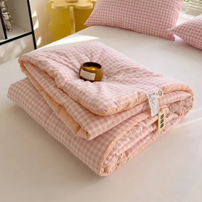Blue and white plaid cotton summer quilt soybean fiber filling bedroom