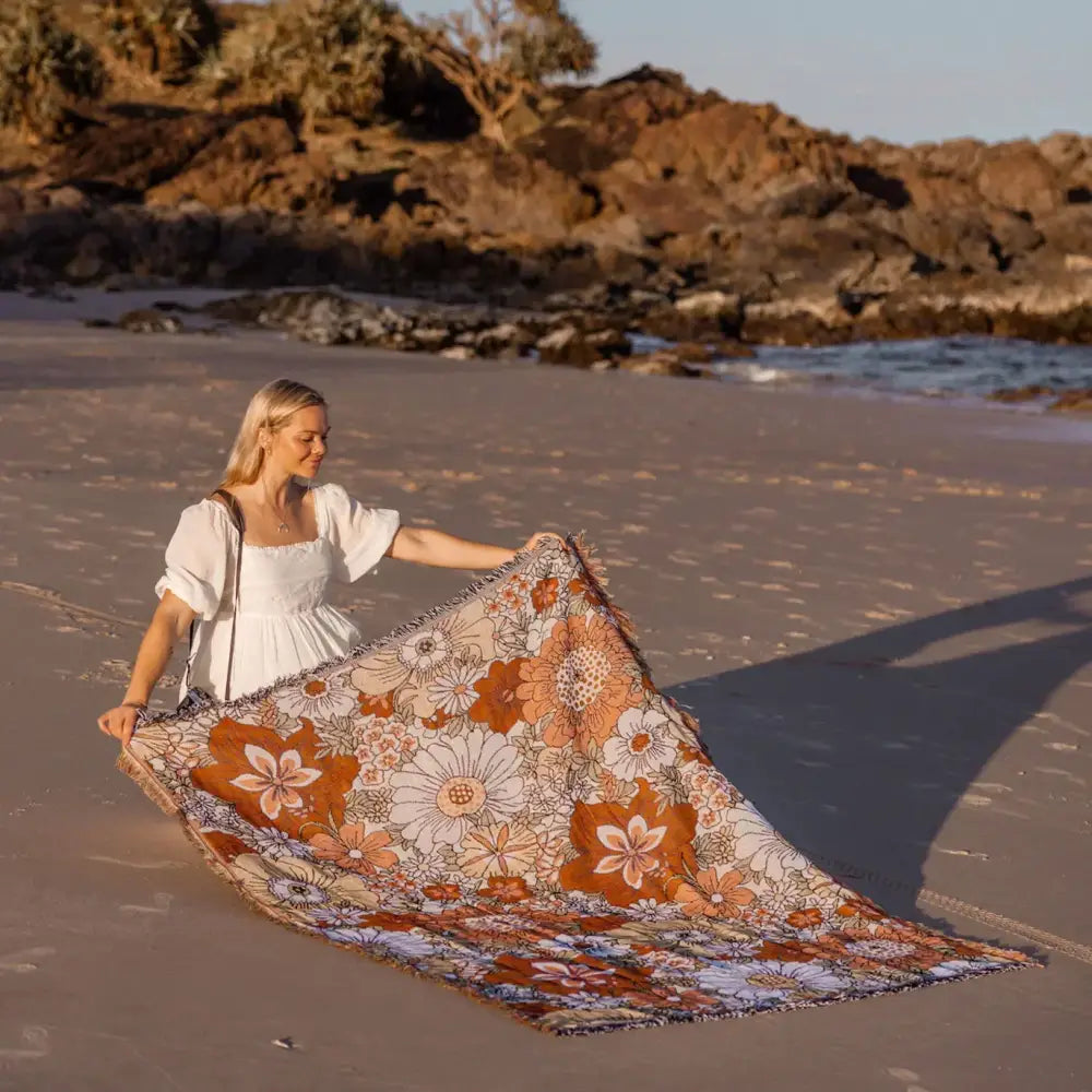 Bohemian floral leisure blanket rust and cream living room throw