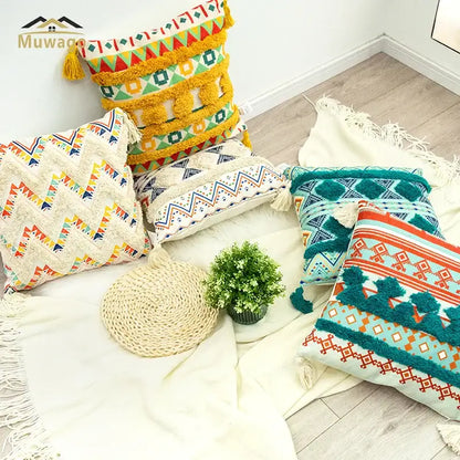 Bohemian floral throw pillow cover with tassels for living room