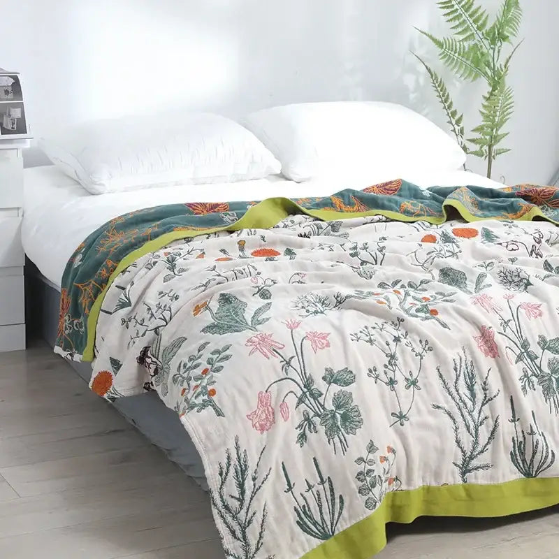 Botanical off-white cotton leisure blanket bedroom bedspread