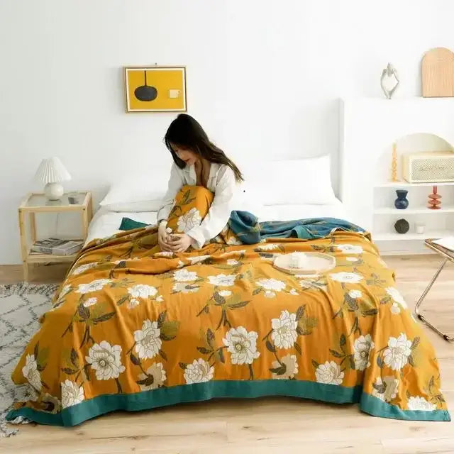 Botanical off-white cotton leisure blanket bedroom bedspread