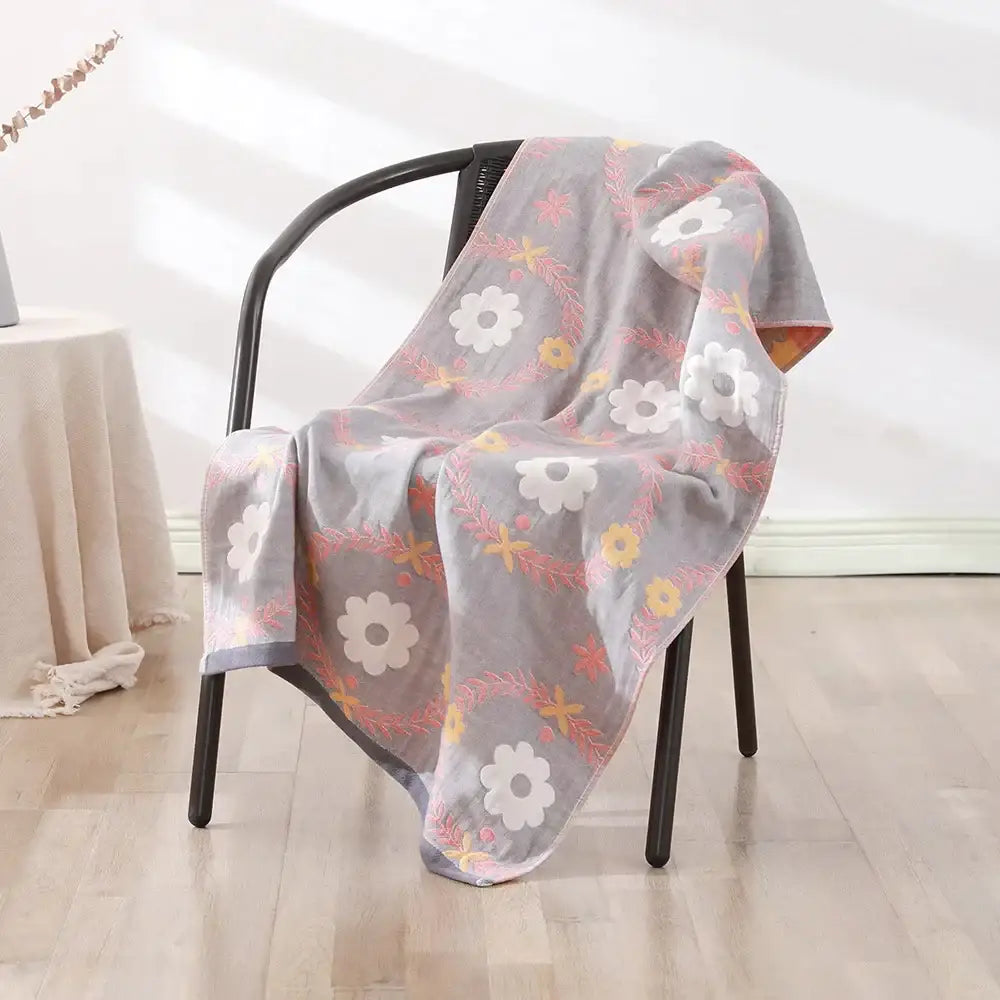 Cartoon cat and rabbit cotton gauze bath towel for bedroom and nursery