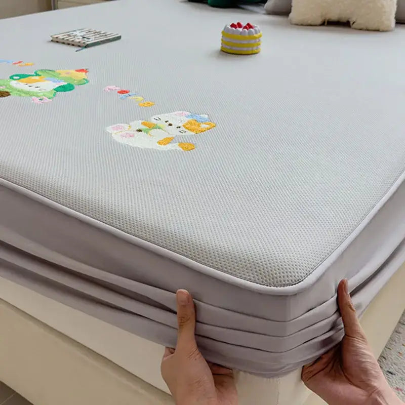 Cartoon embroidered fitted sheet light gray bedroom mattress pad