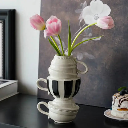 Cartoon folding cup black & white ceramic vase living room decor