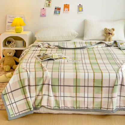 Cartoon milk velvet teddy bear blanket white floral bedroom throw