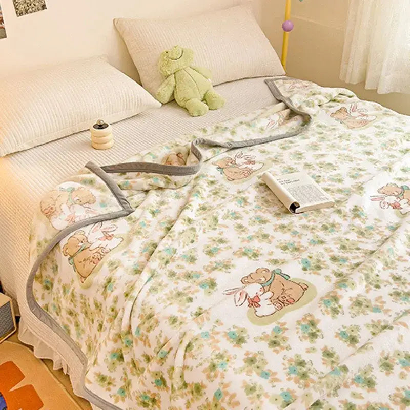 Cartoon milk velvet teddy bear blanket white floral bedroom throw