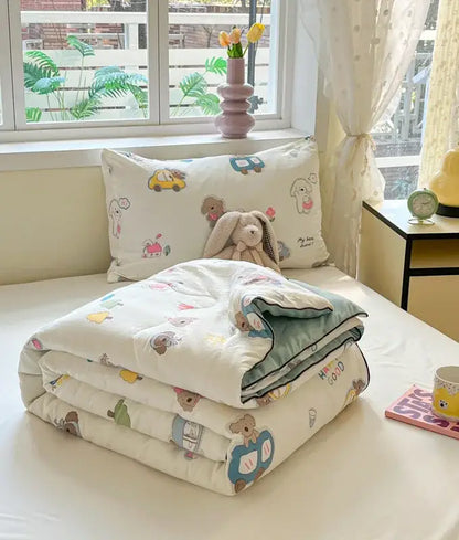 Cartoon printed white & yellow cooling blanket bedroom summer quilt