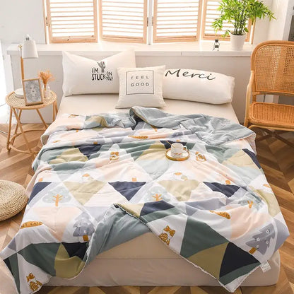 Cartoon strawberry white & pink quilted double blanket bedroom