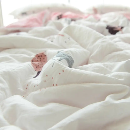 Cartoon strawberry white & pink quilted double blanket bedroom