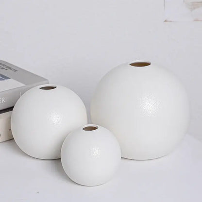 Matte black spherical ceramic vase set of 3 – living room decor