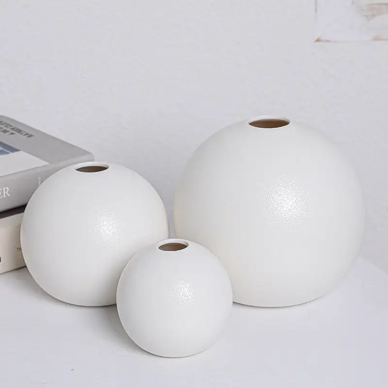 Matte black spherical ceramic vase set of 3 – living room decor