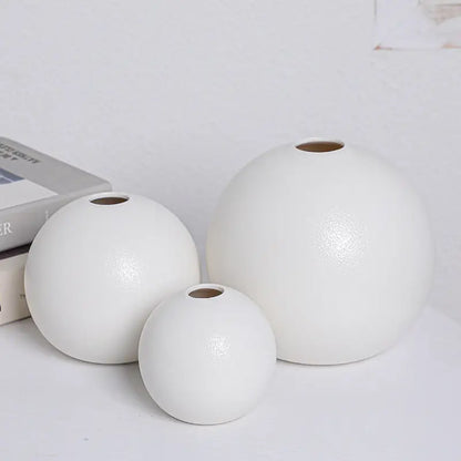 Matte black spherical ceramic vase set of 3 – living room decor
