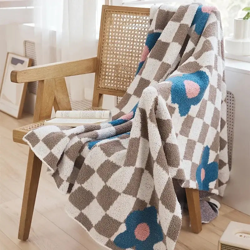 Checkered beige & white knitted blanket throws 130x160cm bedroom decor