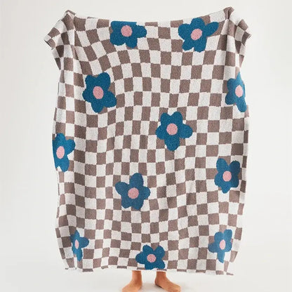 Checkered beige & white knitted blanket throws 130x160cm bedroom decor
