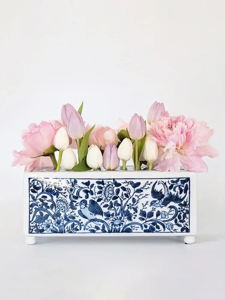 Chinese retro blue & white porcelain flowerpot vase living room decor
