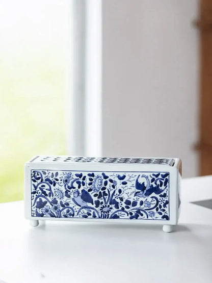 Chinese retro blue & white porcelain flowerpot vase living room decor
