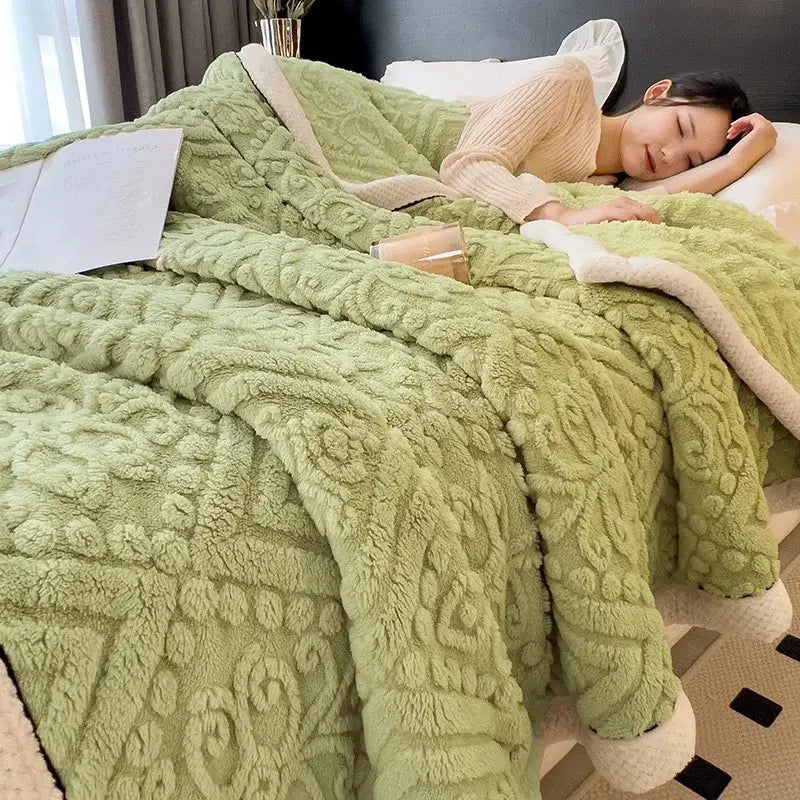 Chunky knit cream & black coral fleece blanket bedroom throw