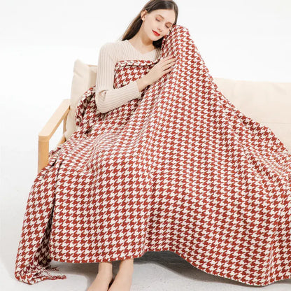 Classic black & white houndstooth throw blanket – living room fringed scarf