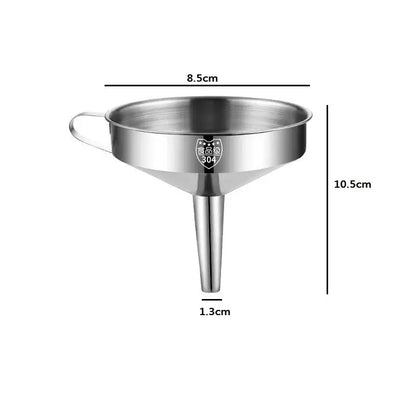 Clear glass beverage bottles with silver caps – kitchen juicing set