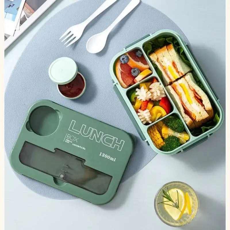 Colorful plastic compartmentalized lunch box set kitchen bento container