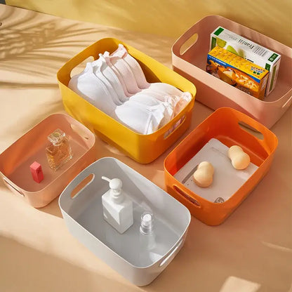 Colorful rectangular kitchenware storage containers – kitchen set