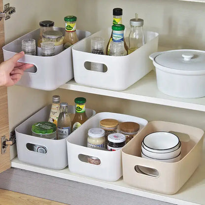 Colorful rectangular kitchenware storage containers – kitchen set