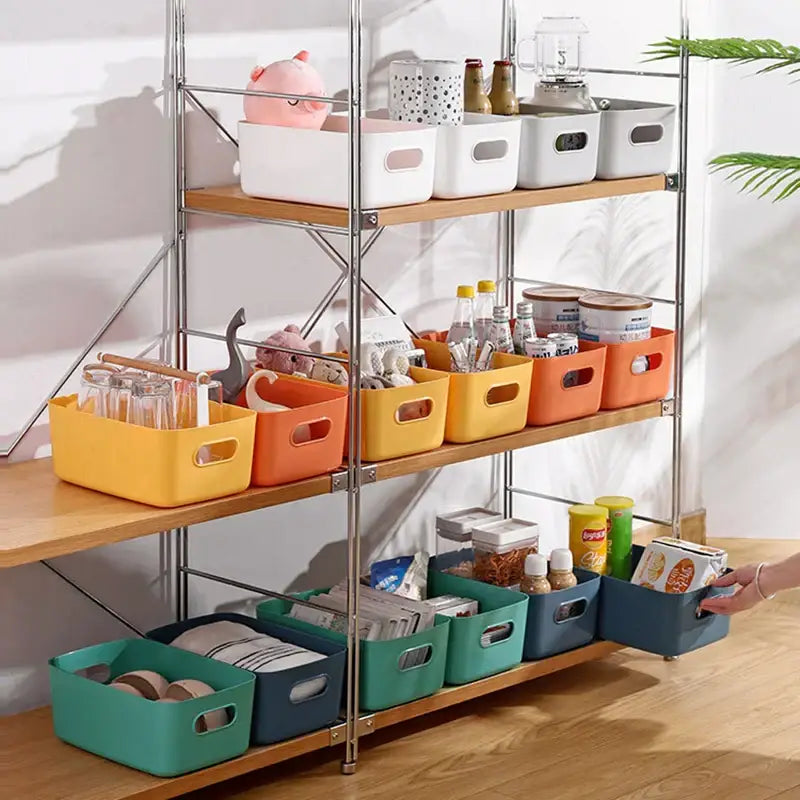 Colorful rectangular kitchenware storage containers – kitchen set