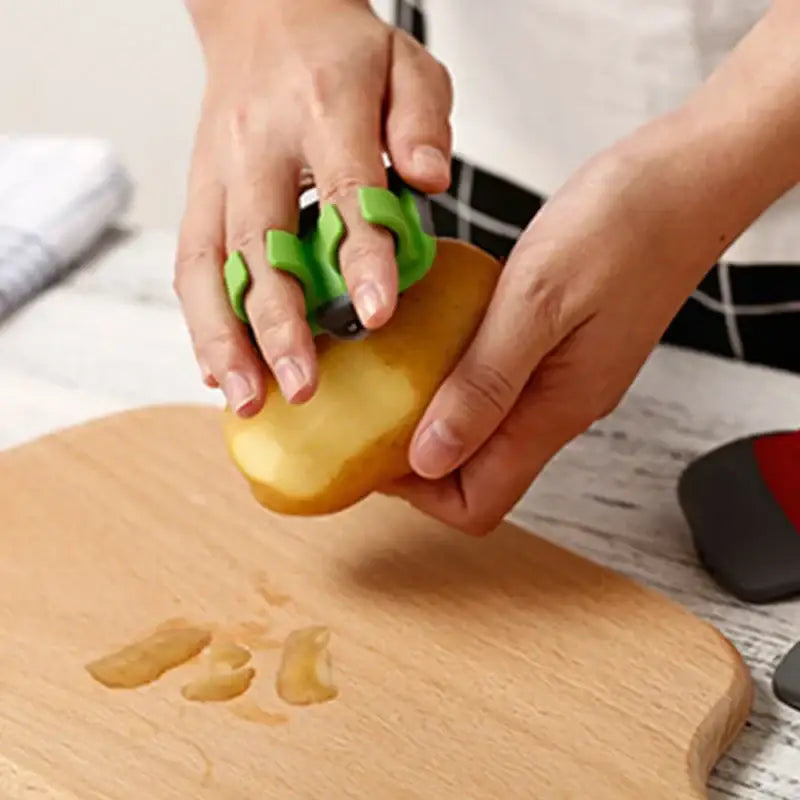 Colorful silicone carrot fruit peeler slicer – kitchen vegetable tool